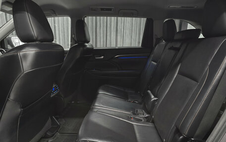 Toyota Highlander III, 2014 год, 2 649 000 рублей, 16 фотография