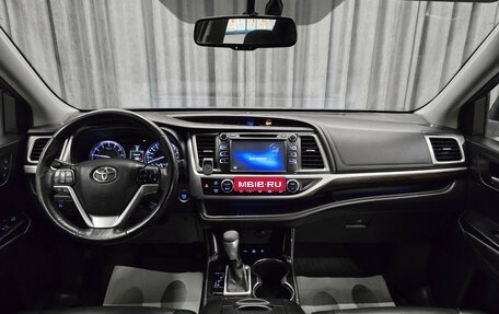 Toyota Highlander III, 2014 год, 2 649 000 рублей, 9 фотография