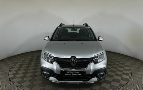 Renault Sandero II рестайлинг, 2021 год, 1 406 000 рублей, 2 фотография