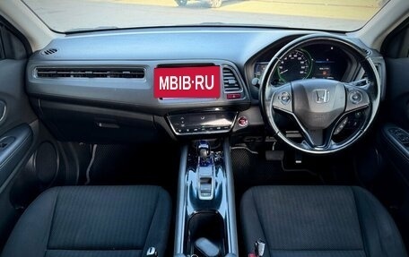 Honda Vezel, 2014 год, 1 350 000 рублей, 18 фотография