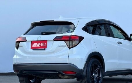 Honda Vezel, 2014 год, 1 350 000 рублей, 13 фотография