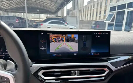 BMW 3 серия, 2023 год, 2 700 000 рублей, 9 фотография