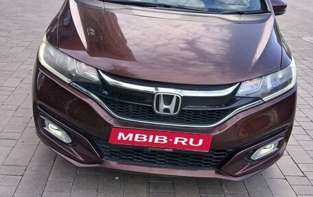 Honda Fit III, 2018 год, 1 150 000 рублей, 1 фотография