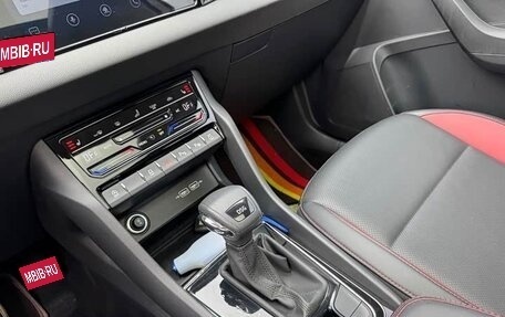 Skoda Karoq I, 2022 год, 1 790 000 рублей, 13 фотография