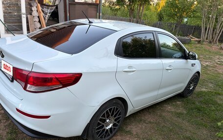 KIA Rio III рестайлинг, 2015 год, 680 000 рублей, 4 фотография