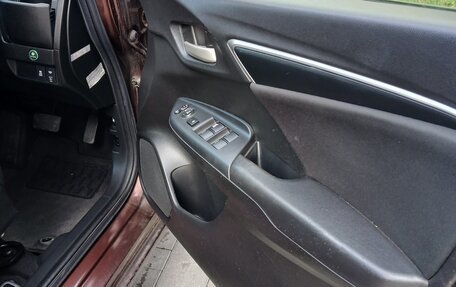 Honda Fit III, 2018 год, 1 150 000 рублей, 7 фотография