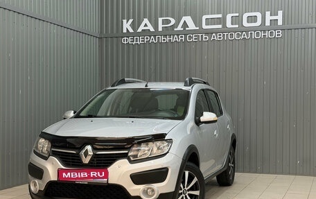 Renault Sandero II рестайлинг, 2016 год, 889 000 рублей, 1 фотография