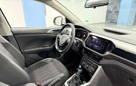 Volkswagen T-Cross I, 2022 год, 1 440 000 рублей, 13 фотография