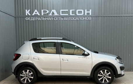 Renault Sandero II рестайлинг, 2016 год, 889 000 рублей, 6 фотография