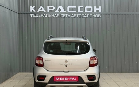 Renault Sandero II рестайлинг, 2016 год, 889 000 рублей, 4 фотография