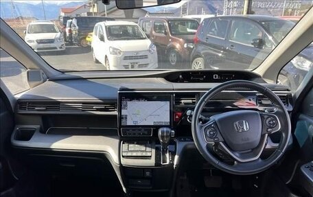 Honda Stepwgn IV, 2021 год, 1 770 007 рублей, 12 фотография