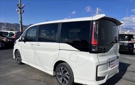 Honda Stepwgn IV, 2021 год, 1 770 007 рублей, 4 фотография