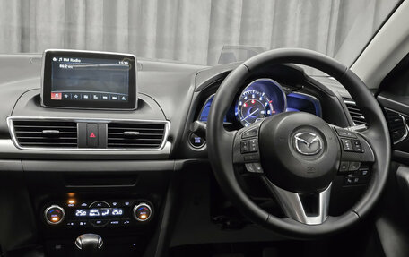 Mazda Axela, 2015 год, 1 135 000 рублей, 15 фотография
