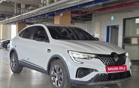 Renault Arkana I, 2025 год, 1 980 000 рублей, 2 фотография