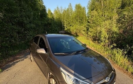Hyundai Solaris II рестайлинг, 2014 год, 950 000 рублей, 2 фотография