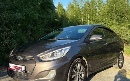 Hyundai Solaris II рестайлинг, 2014 год, 950 000 рублей, 8 фотография