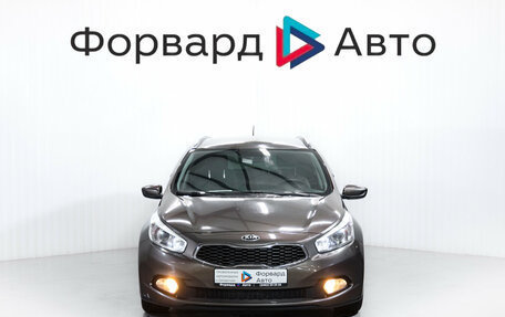 KIA cee'd III, 2014 год, 949 999 рублей, 2 фотография