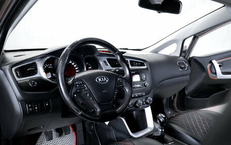 KIA cee'd III, 2014 год, 949 999 рублей, 13 фотография