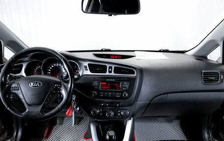 KIA cee'd III, 2014 год, 949 999 рублей, 14 фотография