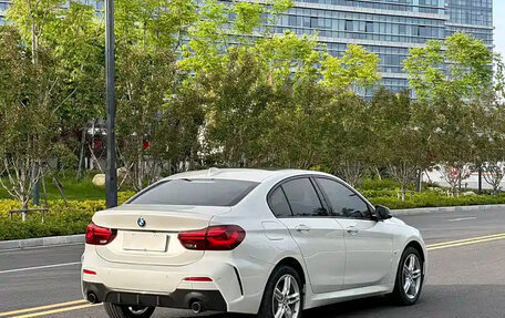 BMW 1 серия, 2022 год, 1 150 000 рублей, 6 фотография