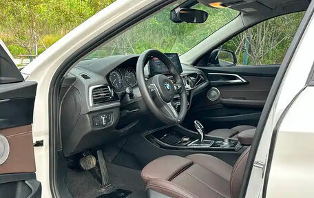 BMW 1 серия, 2022 год, 1 150 000 рублей, 7 фотография