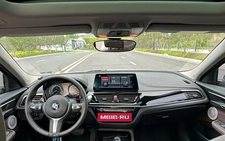 BMW 1 серия, 2022 год, 1 150 000 рублей, 8 фотография