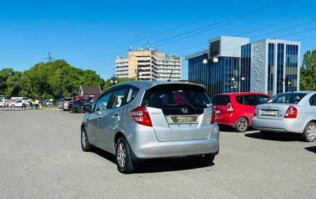 Honda Fit III, 2010 год, 709 000 рублей, 8 фотография