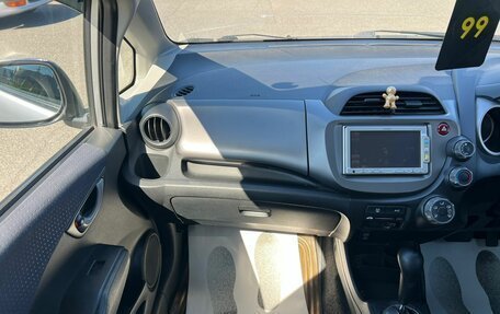 Honda Fit III, 2010 год, 709 000 рублей, 18 фотография