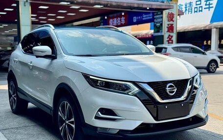 Nissan Qashqai, 2022 год, 1 650 000 рублей, 3 фотография