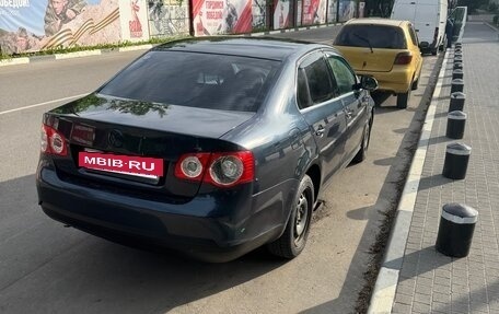Volkswagen Jetta VI, 2005 год, 700 000 рублей, 7 фотография