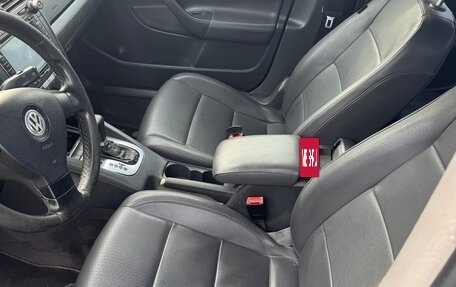 Volkswagen Jetta VI, 2005 год, 700 000 рублей, 11 фотография