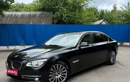 BMW 7 серия, 2012 год, 1 580 000 рублей, 1 фотография