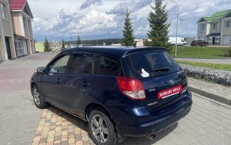 Toyota Matrix, 2003 год, 555 000 рублей, 8 фотография