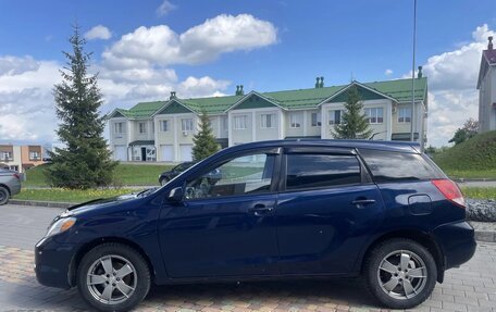 Toyota Matrix, 2003 год, 555 000 рублей, 9 фотография