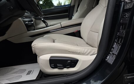 BMW 7 серия, 2012 год, 1 580 000 рублей, 22 фотография