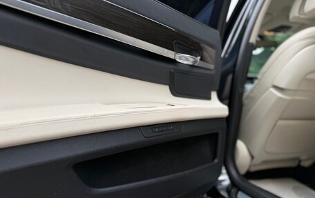 BMW 7 серия, 2012 год, 1 580 000 рублей, 27 фотография