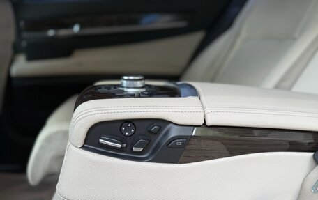 BMW 7 серия, 2012 год, 1 580 000 рублей, 30 фотография