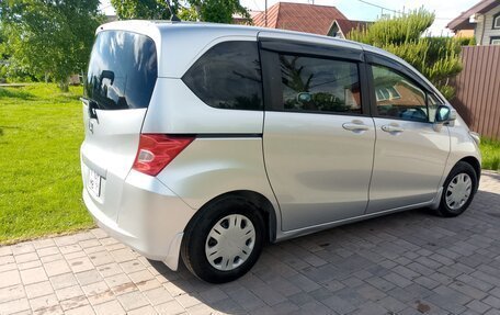 Honda Freed I, 2010 год, 1 100 000 рублей, 4 фотография