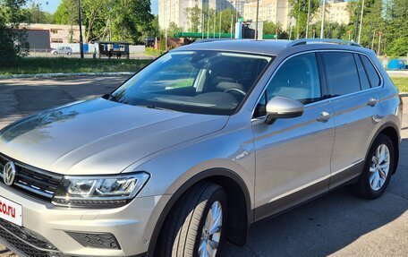 Volkswagen Tiguan II, 2020 год, 3 100 000 рублей, 3 фотография