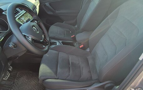 Volkswagen Tiguan II, 2020 год, 3 100 000 рублей, 7 фотография