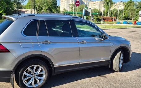 Volkswagen Tiguan II, 2020 год, 3 100 000 рублей, 4 фотография
