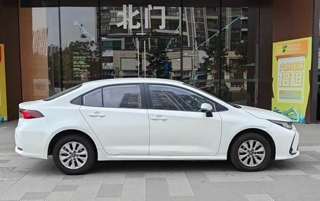 Toyota Corolla, 2021 год, 950 000 рублей, 6 фотография