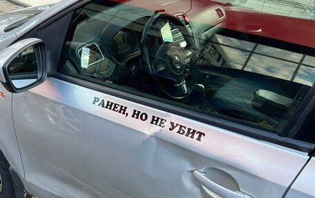 Volkswagen Polo VI (EU Market), 2012 год, 550 000 рублей, 2 фотография