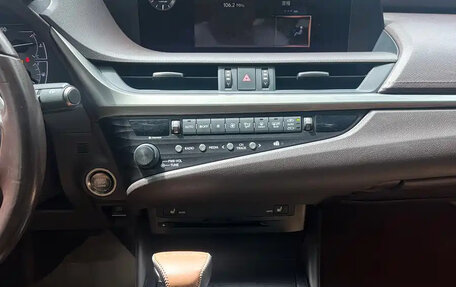 Lexus ES VII, 2023 год, 2 600 123 рублей, 10 фотография