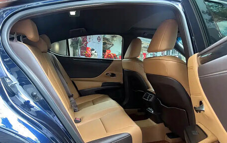 Lexus ES VII, 2023 год, 2 600 123 рублей, 18 фотография