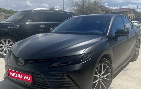 Toyota Camry, 2023 год, 4 500 000 рублей, 6 фотография