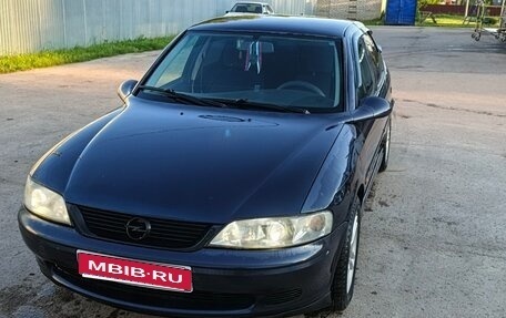 Opel Vectra B рестайлинг, 2000 год, 250 000 рублей, 1 фотография