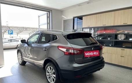 Nissan Qashqai, 2017 год, 1 870 000 рублей, 6 фотография