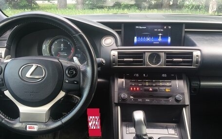 Lexus IS III, 2013 год, 2 420 000 рублей, 13 фотография
