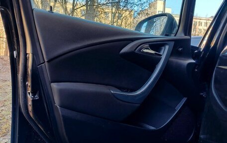 Opel Astra J, 2014 год, 860 000 рублей, 8 фотография